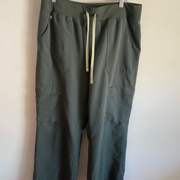 Figs Pants - Figs Grey Cargo Scrub Pants XL Tall